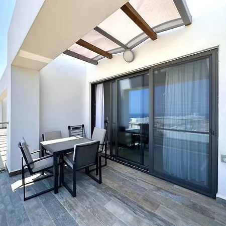 Dejablue, Block A2, Unit 4