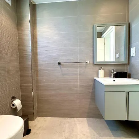 Dejablue, Block A2, Unit 4 Appartement Kalogrea