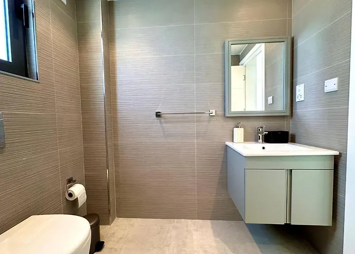 Dejablue, Block A2, Unit 4 Daire Kalogrea