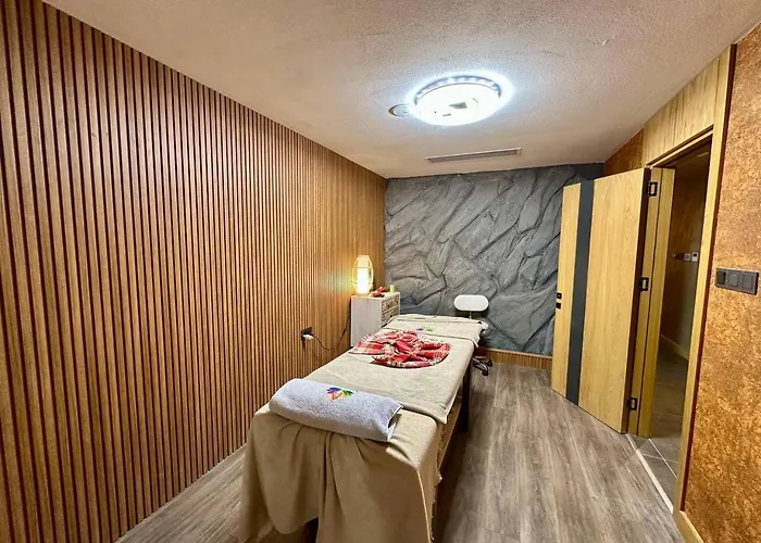 Dejablue, Block A2, Unit 4 Daire Kalogrea