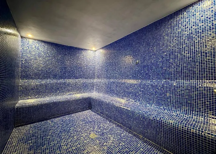 Dejablue, Block A2, Unit 4 * Kalogrea